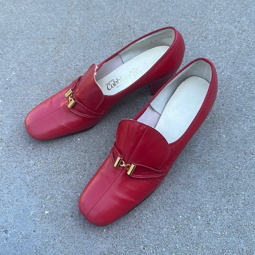 Vintage Red heel loafer
